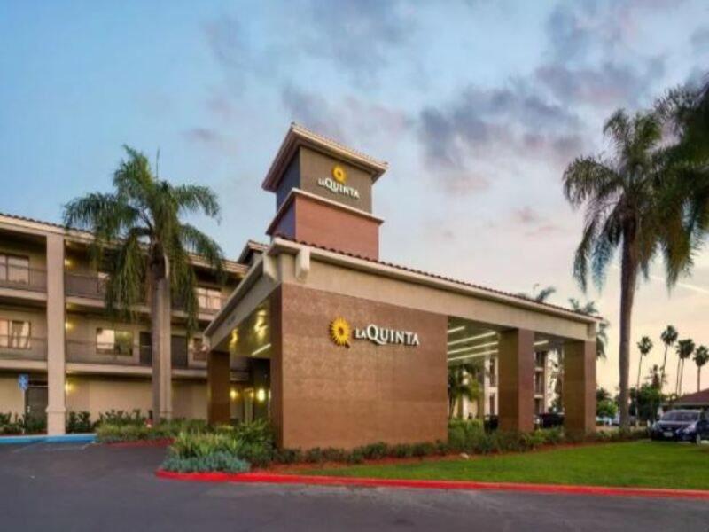 La Quinta By Wyndham Orange County Airport Hotel Santa Ana Buitenkant foto