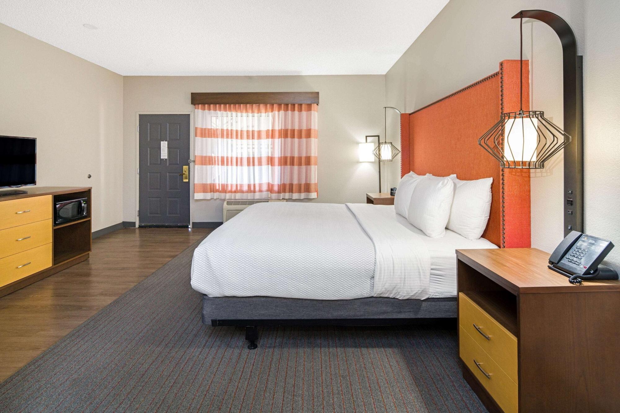 La Quinta By Wyndham Orange County Airport Hotel Santa Ana Buitenkant foto