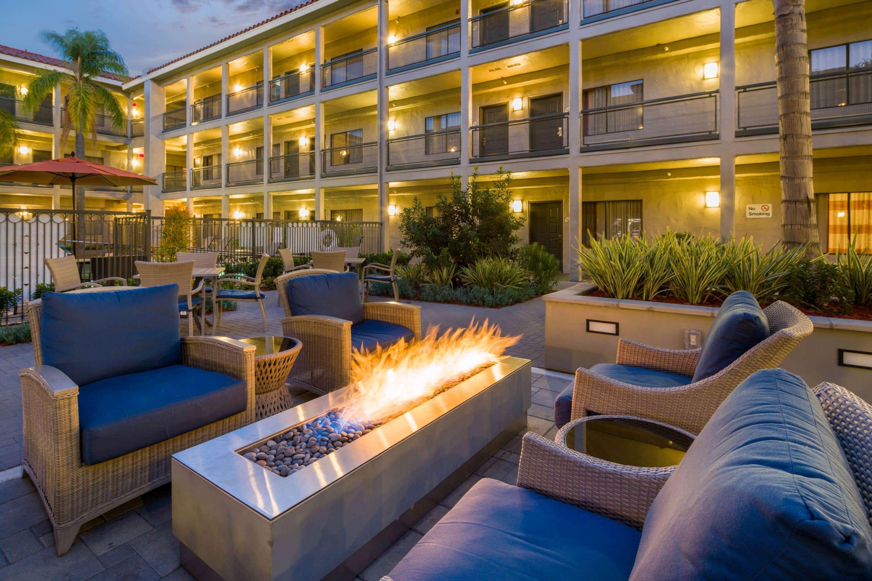 La Quinta By Wyndham Orange County Airport Hotel Santa Ana Buitenkant foto