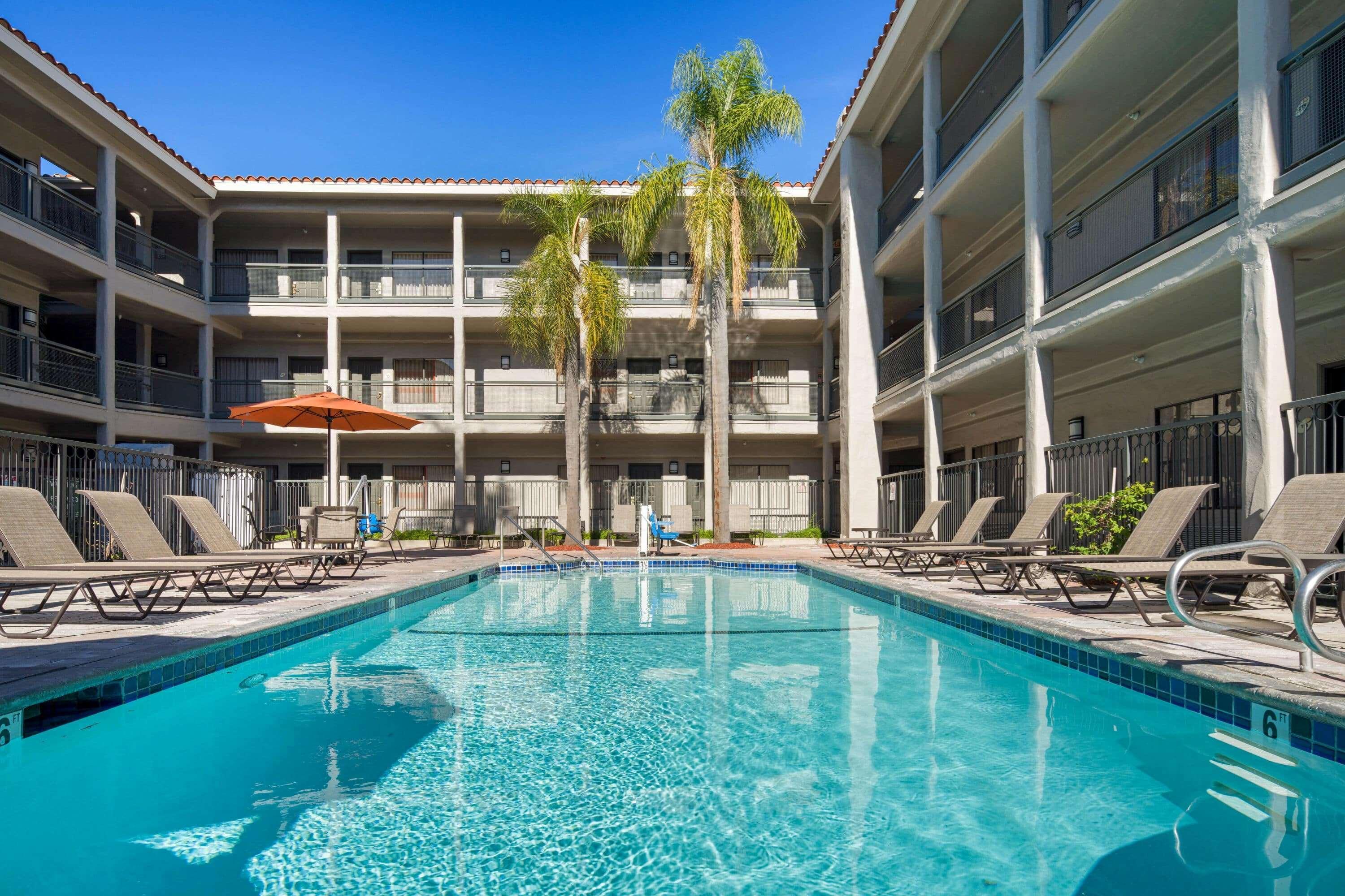 La Quinta By Wyndham Orange County Airport Hotel Santa Ana Buitenkant foto