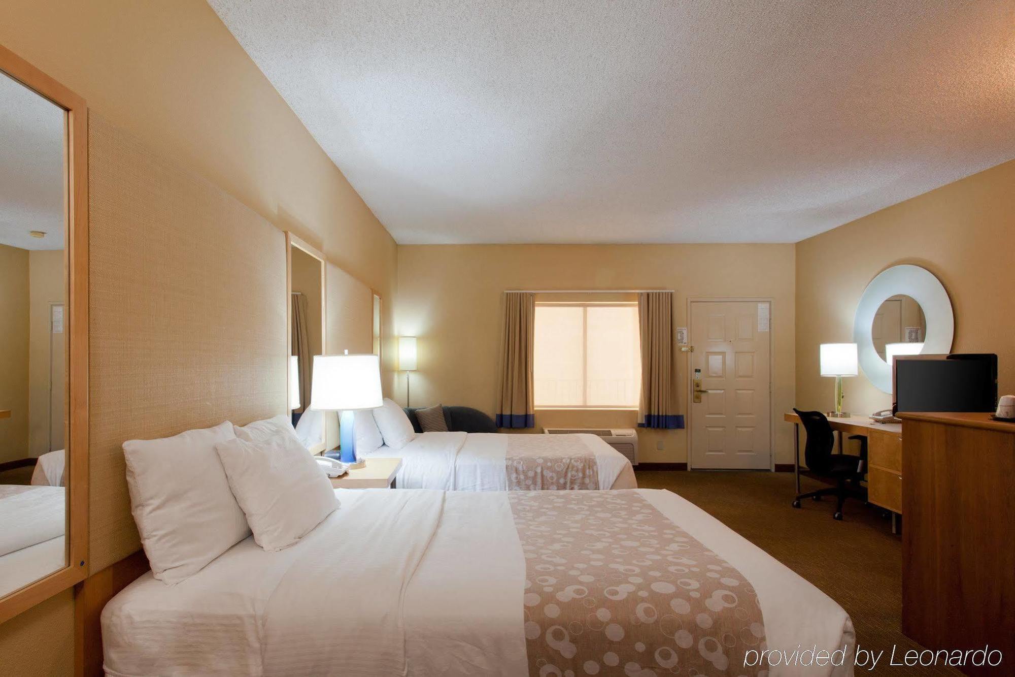 La Quinta By Wyndham Orange County Airport Hotel Santa Ana Buitenkant foto