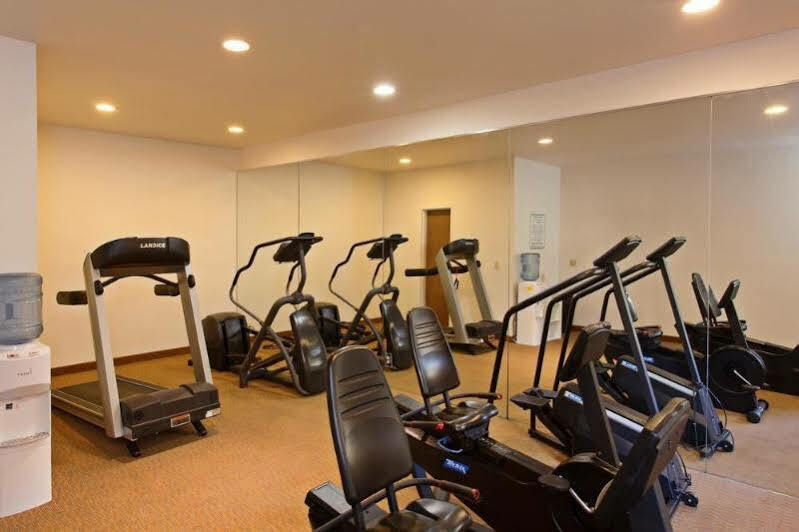 La Quinta By Wyndham Orange County Airport Hotel Santa Ana Buitenkant foto